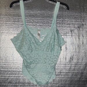 Cabernet Light Artic Blue Lace Stretch Camisole 2X